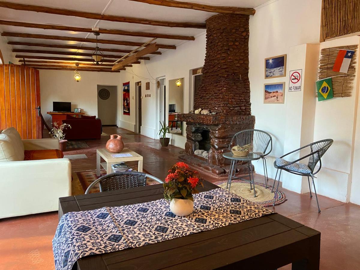 Caminandes Hostal 圣佩德罗·德·阿塔卡马 外观 照片